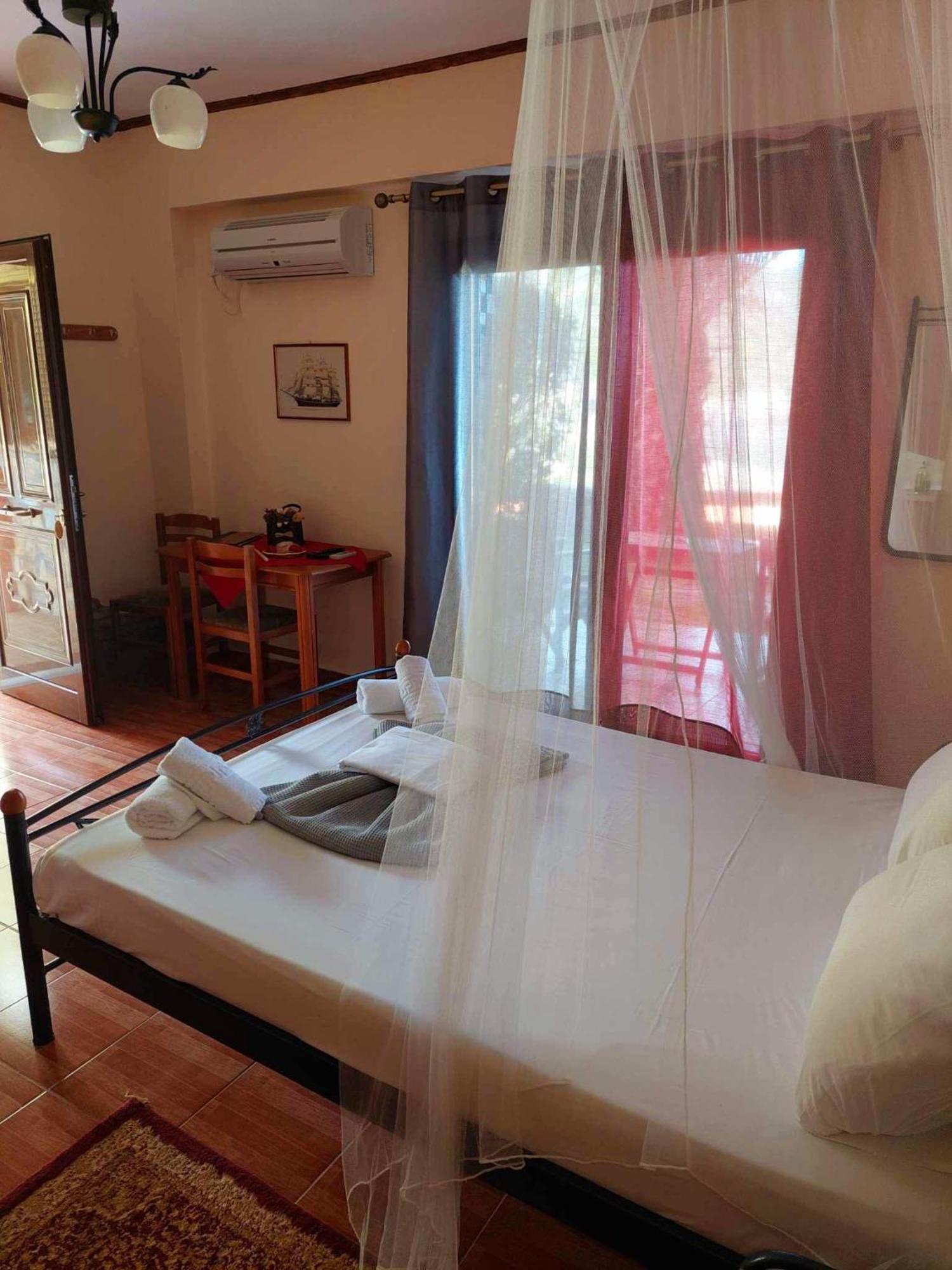 Lithoktisto Apartment Limniónas Екстериор снимка